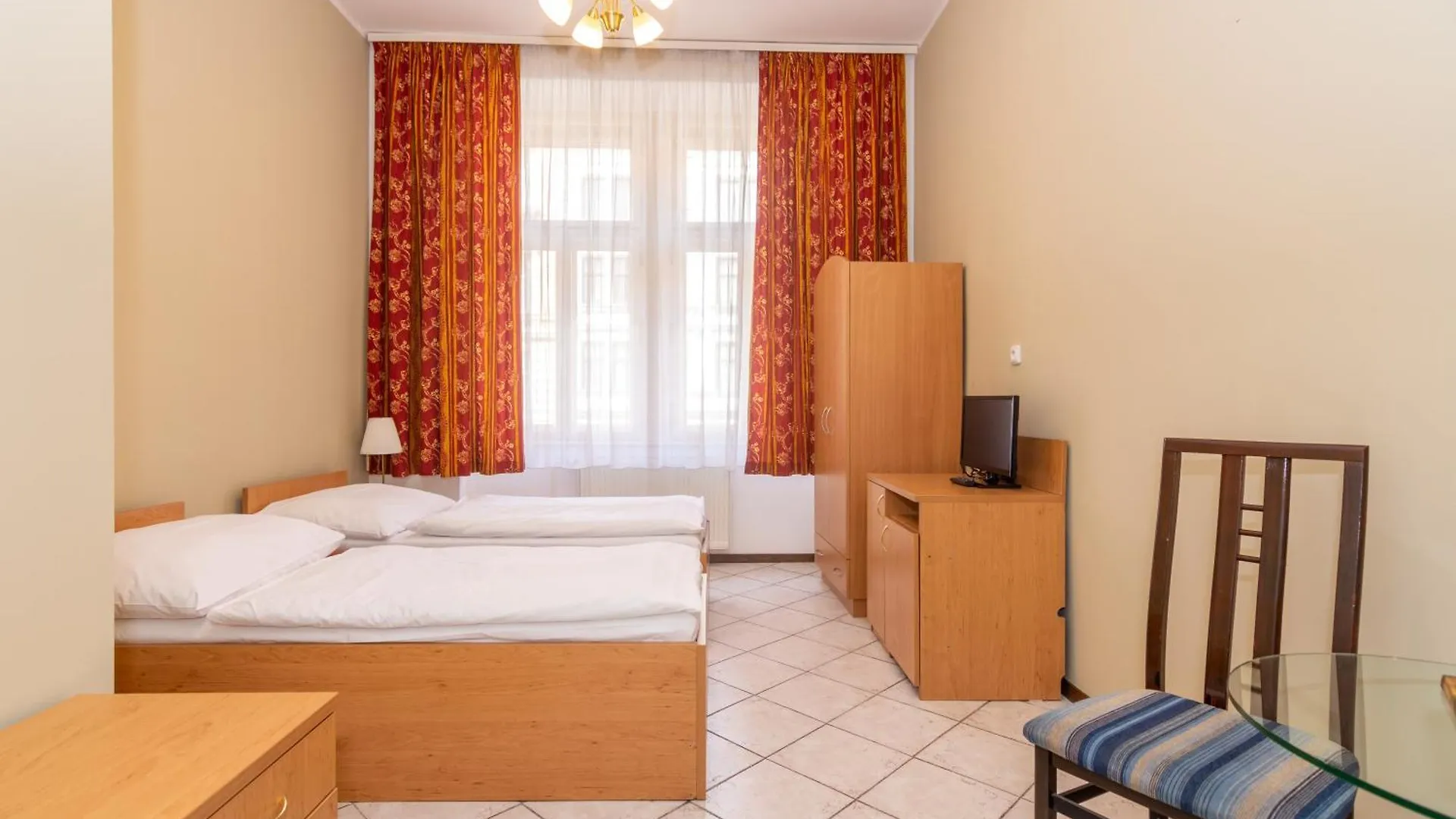 Hotel Brixen Prag 3*,